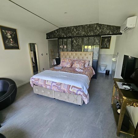 Hebergement Privee Jaccuzzi En Supplement Saint-Clair-du-Rhone Exterior foto