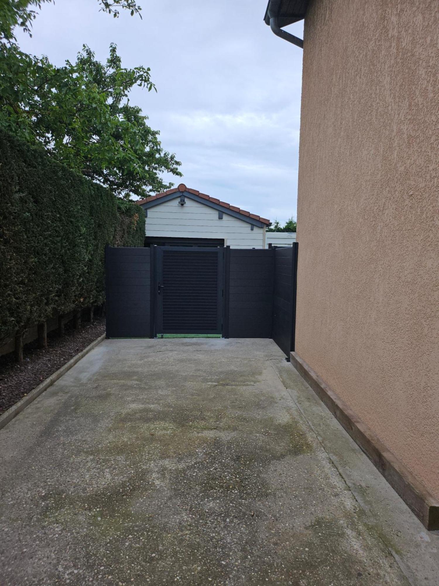 Hebergement Privee Jaccuzzi En Supplement Saint-Clair-du-Rhone Exterior foto