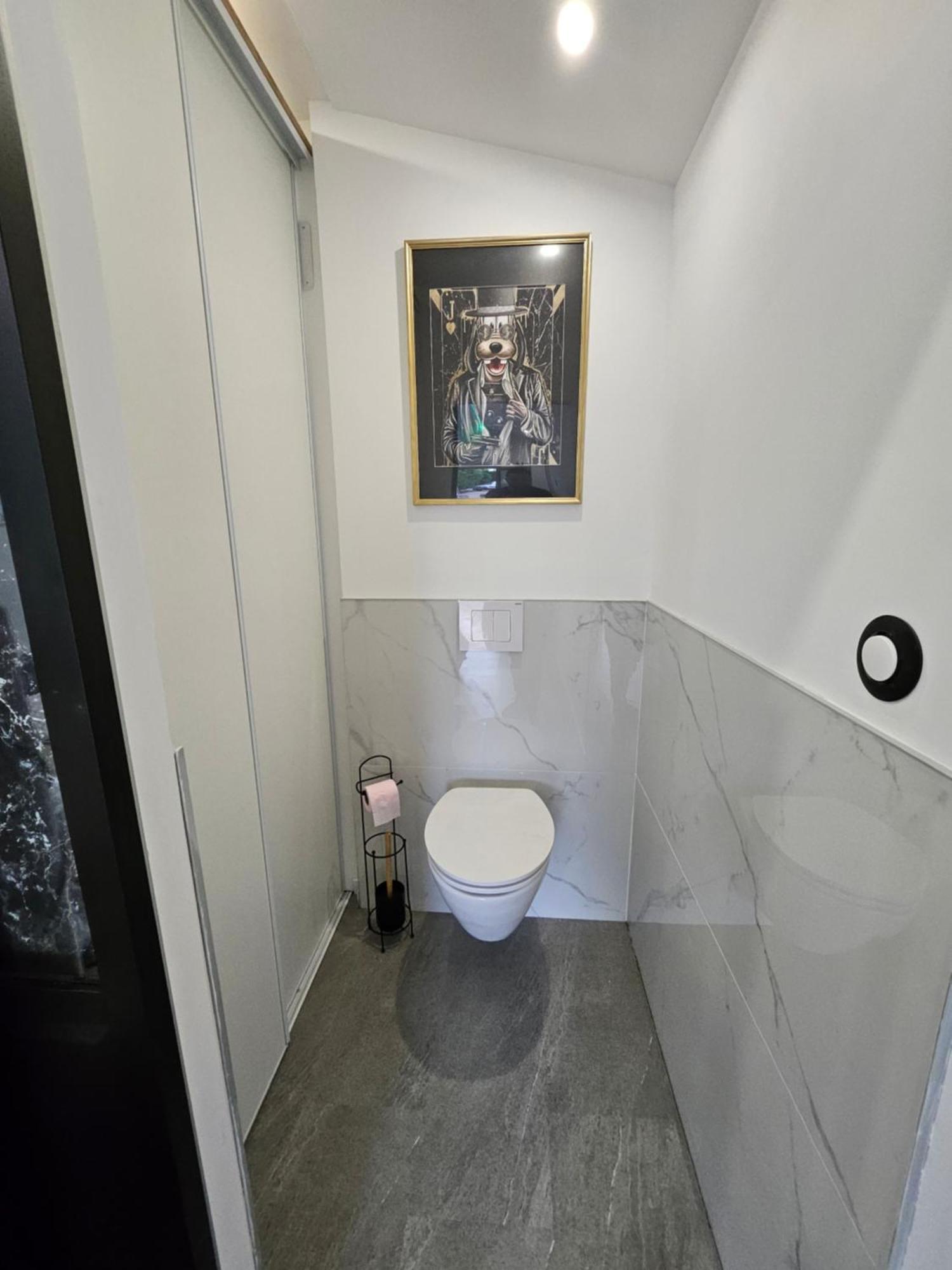 Hebergement Privee Jaccuzzi En Supplement Saint-Clair-du-Rhone Exterior foto